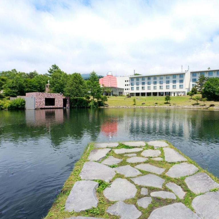 Izumigo Kiyosato Kogen Hotel Hokuto  Exterior photo